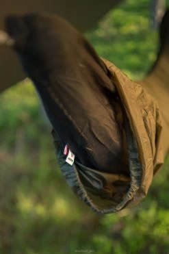 Lesovik Larva -Survie en plein air lesovik larva 03