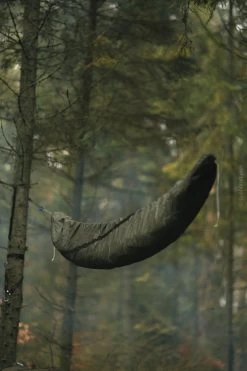 Lesovik Larva -Survie en plein air lesovik larva 16