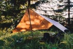 Lesovik Zmora -Survie en plein air tarp lesovik zmora 02